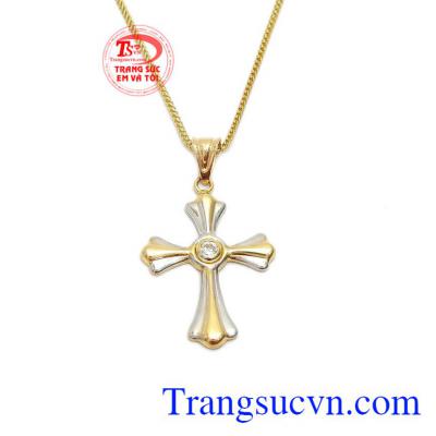 Bộ trang sức vàng tây thánh giá thích hợp cho nhiều độ tuổi. 