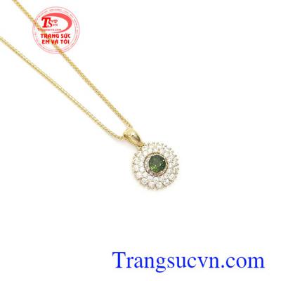 Bộ dây chuyền nữ 10k tinh xảo, sắc nét, phù hợp phong cách thời trang phái đẹp