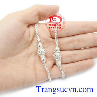 Trang sức em và tôi chuyên cung cấp các sản phẩm chất lượng, uy tín