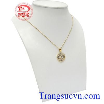 Bộ dây chuyền chanel quý phái là món quà ý nghãi dành tặng phái đẹp trong các dịp lễ