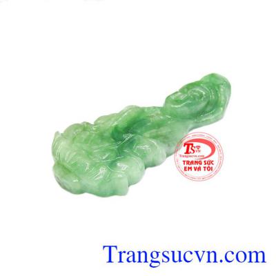 Phật quan âm là tượng trưng mang lại sự bình an, từ bi cho người sử dụng