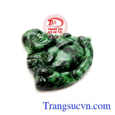 Ngọc cẩm thạch hợp với tất cả các mệnh