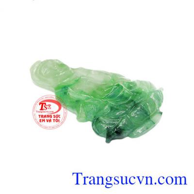 Ngọc cẩm thạch là tinh túy quý báu của đất trời được người dân ta từ xưa đến nay rất ưa chuộng