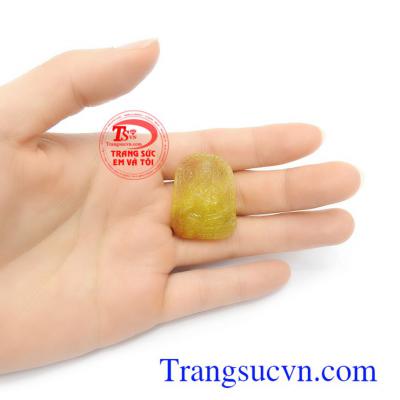 Phật quang phổ chiếu ánh sáng của nhà Phật, chiếu đến khắp nơi sẽ giúp cho gặp hung hóa cát, luôn cát tường, may mắn như ý nguyện, đi trên những con đường sáng, phát huy được hết trí tuệ