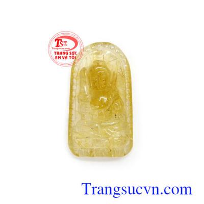 Phật bản mệnh thạch anh tóc tuổi Dậu bền đẹp, chất lượng, màu sắc tươi sáng, phù hợp làm mặt dây chuyền đeo thời trang, sang trọng