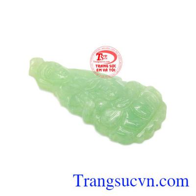 Phật bà cẩm thạch phát tài mang đến cho người dùng một sản phẩm tinh tế, hợp phong thủy. 