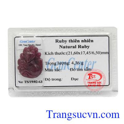 Hồ ly Ruby ép vỉ đẹp là sản phẩm được chế tác từ đá Ruby thiên nhiên chuẩn chất lượng