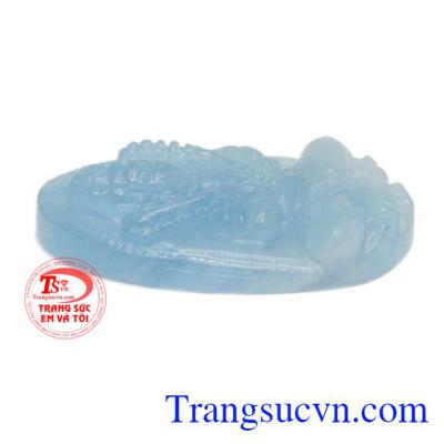 Mặt Hư Không Tạng Bồ Tát được chế tác từ đá Aquamarine thiên nhiên.