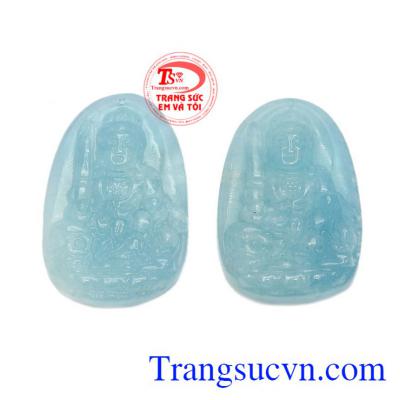 Đá Aquamarine đem lại may mắn về sức khỏe và phong thủy cho người sở hữu.