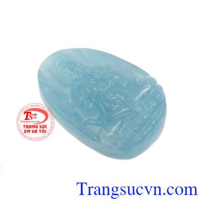 Như Lai Đại Nhật là vị phật hộ mệnh cho người tuổi Mùi, Thân.