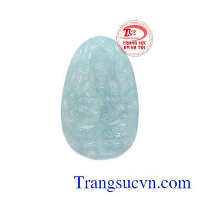 Mặt Phật bản mệnh tuổi Tý là sản phẩm được chế tác từ đá Aquamarine thiên nhiên.