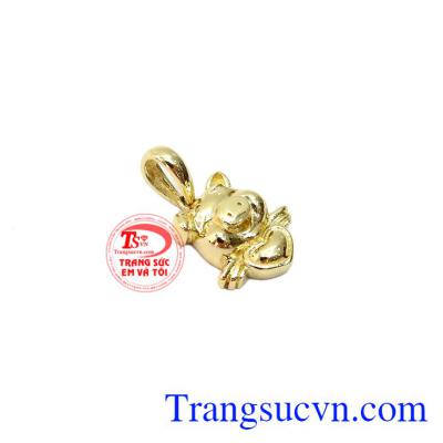 Với thiết kế nhỏ nhắn, xinh xắn hình chú heo thích hợp với nhiều độ tuổi nhất là trẻ em