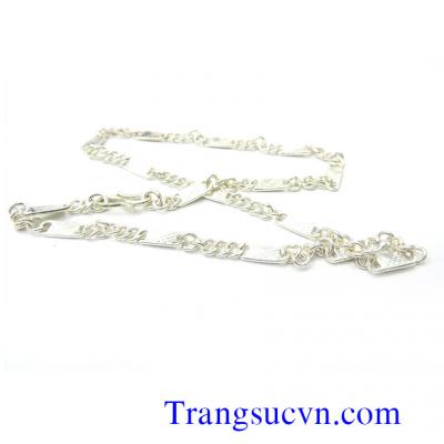Dây chuyền bạc bản dẹp,Dây chuyền bạc bản dẹp, day chuyen bac 925, dep gia re, 925,day nam đẹp,Đặc tính của bạc là kỵ gió và hút mồ hôi, tùy theo cơ địa của mỗi người,  nên khi đeo sẽ sáng bóng hay đen sỉn