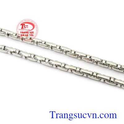 Dây chuyền vàng trắng Italy thời thượng là món quà tặng ý nghĩa cho người yêu thương