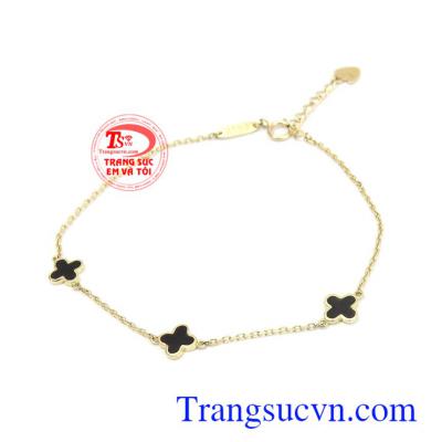 Lắc tay vàng Korea xinh xắn phù hợp làm quà tặng cho người yêu thương những dịp ý nghĩa