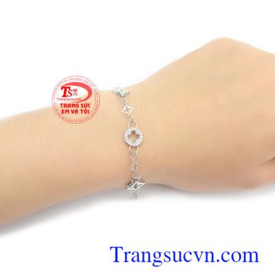 Lắc tay thương hiệu uy tín, chất lượng, giao hàng nhanh toàn quốc