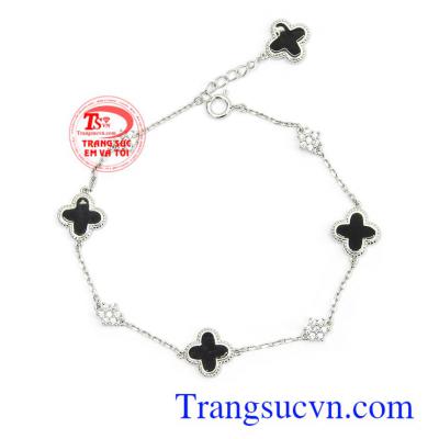 Lắc tay vàng trắng Hàn Quốc sang trọng, tinh tế và thời trang