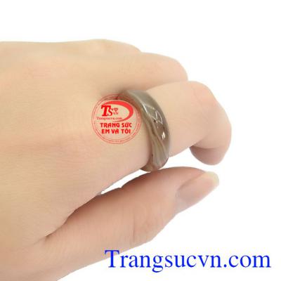 Sản phẩm được coi là lá bùa hộ mệnh mang lại may mắn, hạnh phúc, bình an cho chủ nhân