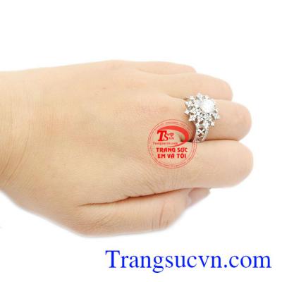 Trang sức Em và Tôi nhận đặt thiết kế theo sở thích của mỗi người.