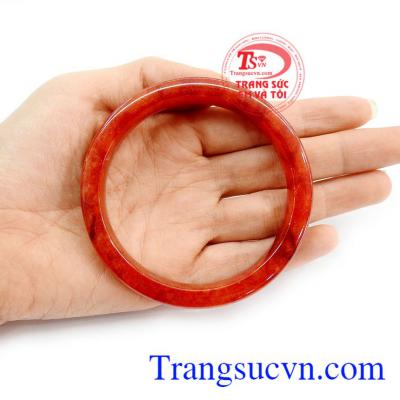 Vòng cẩm thạch giúp con người thư giãn, tâm tĩnh lại và cân bằng lại cuộc sống