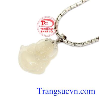 Bộ dây chuyền phú quý mang đến sự trẻ trung với kiểu dáng thời trang