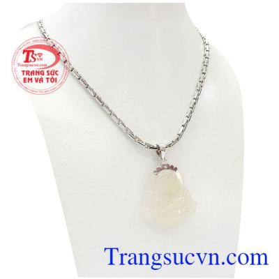 Đá mã não được coi như vật hộ mệnh mang lại may mắn