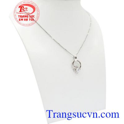 Bộ dây hoa Korea vàng trắng 10k sang trọng, cầu kỳ sẽ là vũ khí giúp chị em luôn tỏa sáng ngay cả khi diện trang phục đơn giản