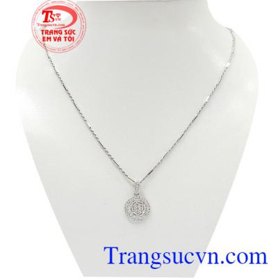 Bộ dây vàng sang trọng 10k là sản phẩm bộ dây chuyền vàng tây đẹp được các bạn nữ yêu thích