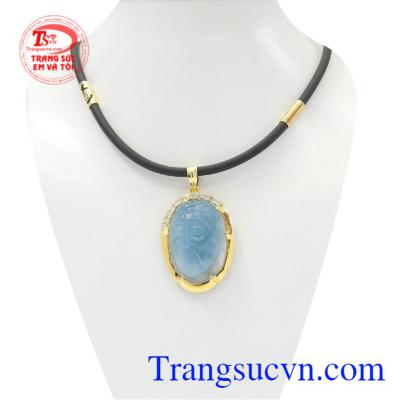 Bộ mặt dây Chúa Jesus bọc vàng là sản phẩm kết hợp từ mặt dây chúa Jesus bọc vàng 14k và dây cao su bọc vàng 14k.