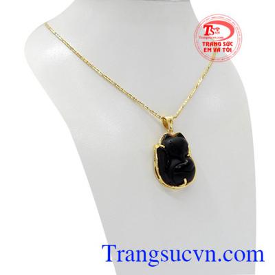 Mặt dây hồ ly được làm từ đá Obsidian thiên nhiên bọc vàng 10k.