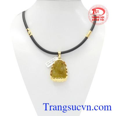 Bộ mặt Phật tuổi Mùi- Thân bọc vàng là sản phẩm kết hợp từ mặt dây Phật bản mệnh tuổi Mùi - Thân bọc vàng 14k và dây cao su bọc vàng 14k.