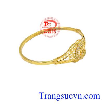 Chiếc vòng Chanel vàng bảo hành 6 tháng, giao hàng nhanh trên toàn quốc