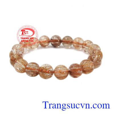 Chuỗi tay thạch anh tóc 10 ly may mắn thích hợp cho cả nam và nữ.