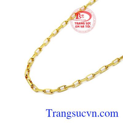 Sản phẩm dành cho phái mạnh kết hợp cùng mặt dây chuyền vàng nam
