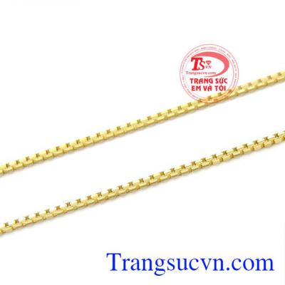 Dây chuyền giúp tôn vinh vẻ đẹp người phụ nữ