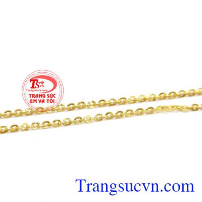 Uy tín với hàng nghì khách hàng đánh giá ưa chuộng hợp thời trang và sang trọng