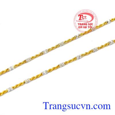 Dây chuyền vàng Italy là sản phẩm được khách hàng ưa chuộng và bình chọn nhiều năm