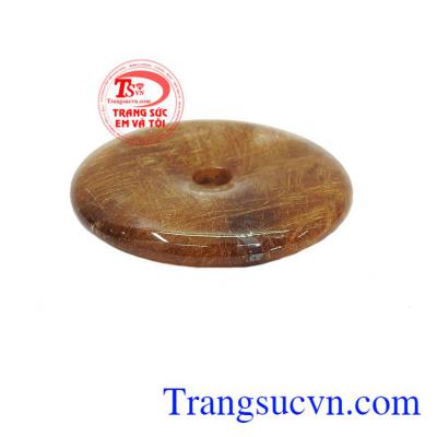 Đồng xu thạch anh tóc Thịnh Vượng được chế tác từ thạch anh tóc thiên nhiên