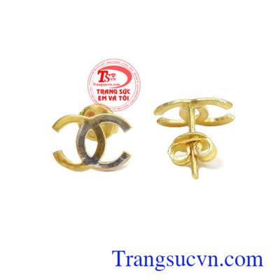 Hoa tai vàng hàng hiệu là món quà ý nghĩa dành tặng các bạn nữ