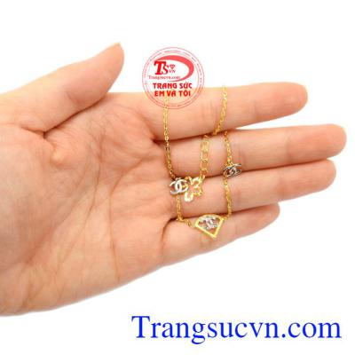 Trang sức Em và Tôi nhận đặt thiết kế theo sở thích của mỗi người.