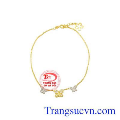 Lắc chân hồ điệp là sản phẩm phù hợp dùng làm quà tặng cho người thương vào những dịp đặc biệt.