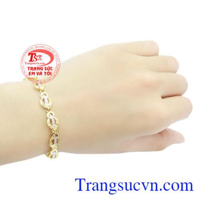 Lắc nữ vàng nữ đeo vàng 10k, bảo hành 6 tháng, giao hàng nhanh trên toàn quốc. Lắc nữ vàng nữ đeo.