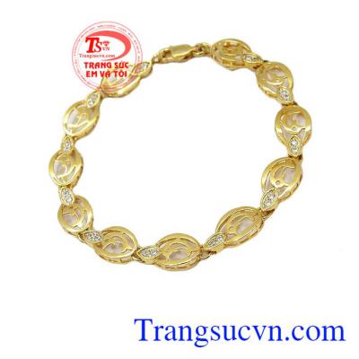 Lắc tay nữ vàng được chế tác 3D với vàng 10k, bảo hành 6 tháng, giao hàng nhanh trên toàn quốc. Lắc tay nữ vàng.