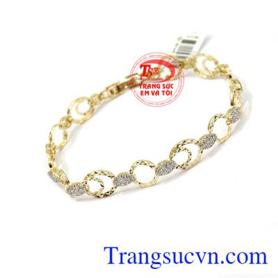 Lắc tay vàng nữ mắt kết được các bạn nữ yêu thích
