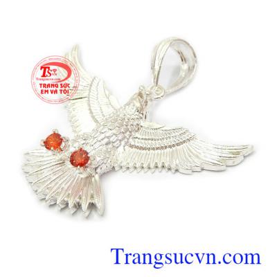 Mặt dây chuyền nam là món quà ý nghĩa cho người yêu thương
