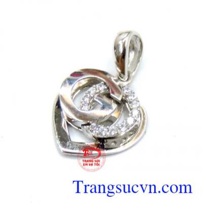 Sản phẩm mặt dây chuyền nữ vàng tây 10k phù hợp mọi lứa tuổi.