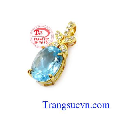 Mặt dây chuyền dễ kết hợp với nhiều kiểu dây chuyền khác nhau