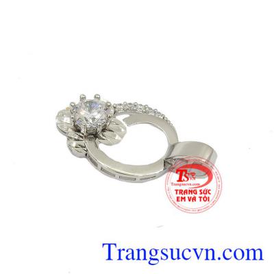 Mặt dây hoa Korea vàng trắng 10k, bảo hành 6 tháng, giao hàng nhanh trên toàn quốc