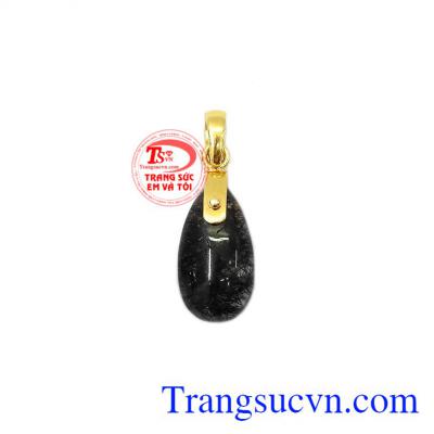 Mặt dây thạch anh tóc vàng 18k là sản phẩm được bọc vàng hợp thời trang và phong thủy