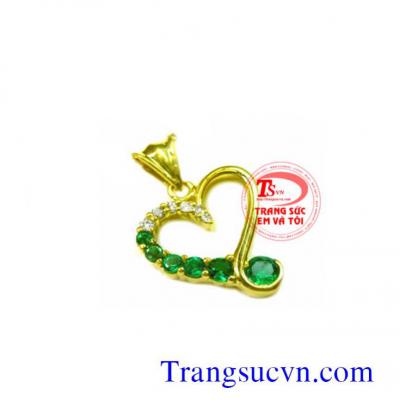 Mặt dây cánh bướm emerald,mat day emerald,mat,day,emerald,mat emerald dep,mat vang tay,mat manh moc,da quy menh hoa,moc